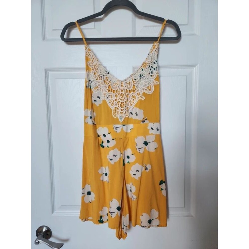Xhilaration yellow romper with floral and lace - Size S